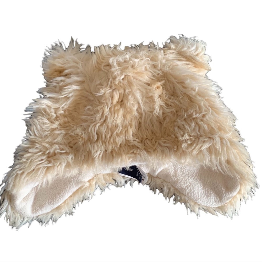 Baby Gap Unisex Fuzzy faux fur Winter hat size XS/S cream
